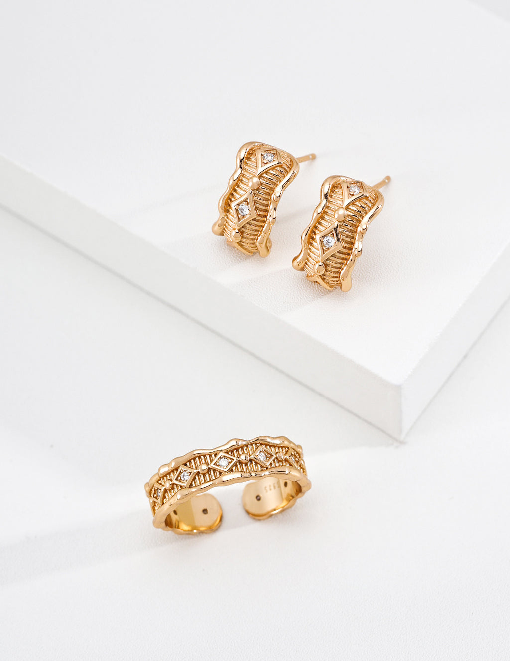Vintage Fluted Geometric Zirconia S925 Ring - Jewelry Set
