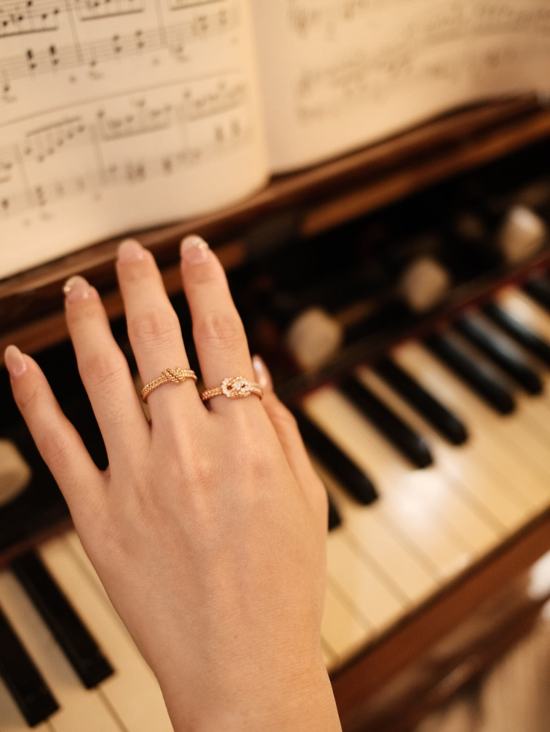 Fortune Knot Pavé Zirconia S925 Ring - Piano Lifestyle