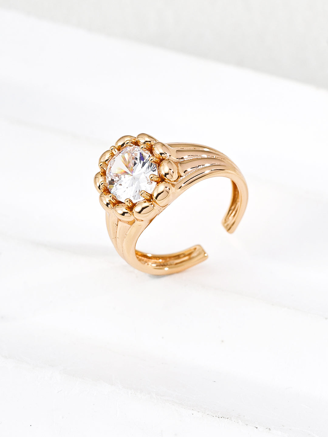 Sculptural Fluted Solitaire Zirconia S925 Ring - Gold