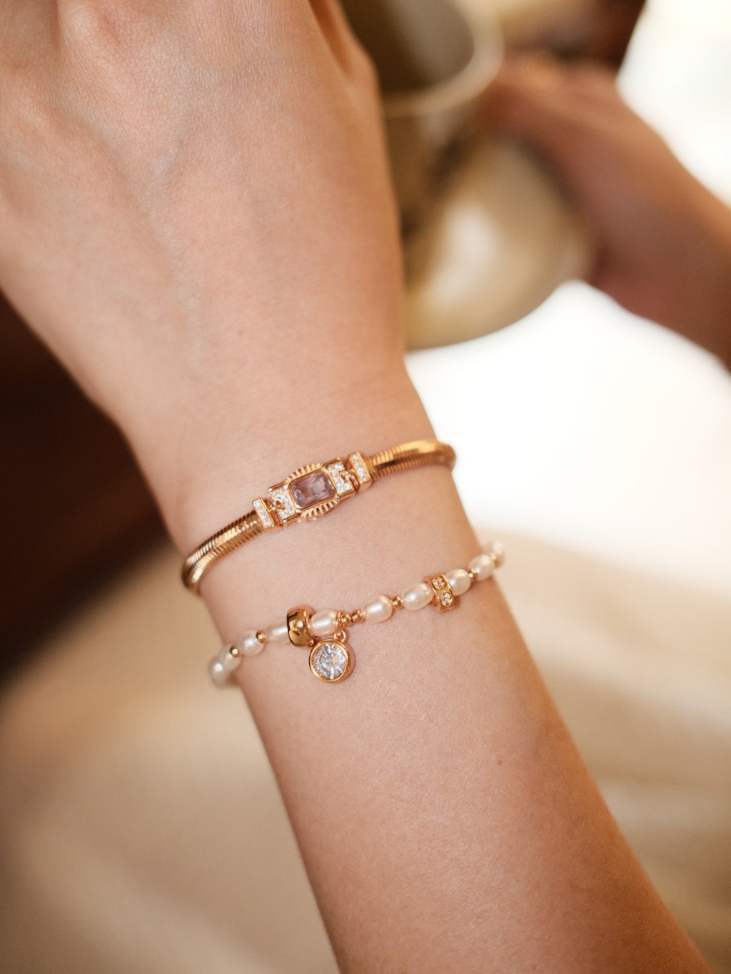 Bezel Solitaire Crystal & Freshwater Pearl S925 Bracelet - Model Wrist