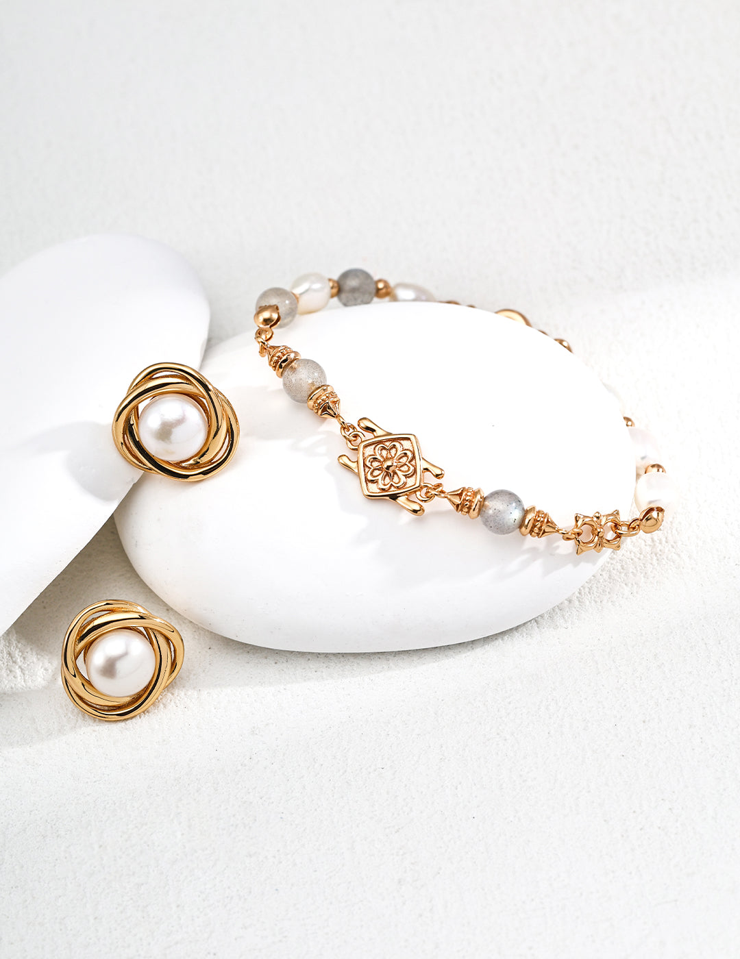 Mystic Grey Moonstone & Pearl S925 Bracelet - With Earrings