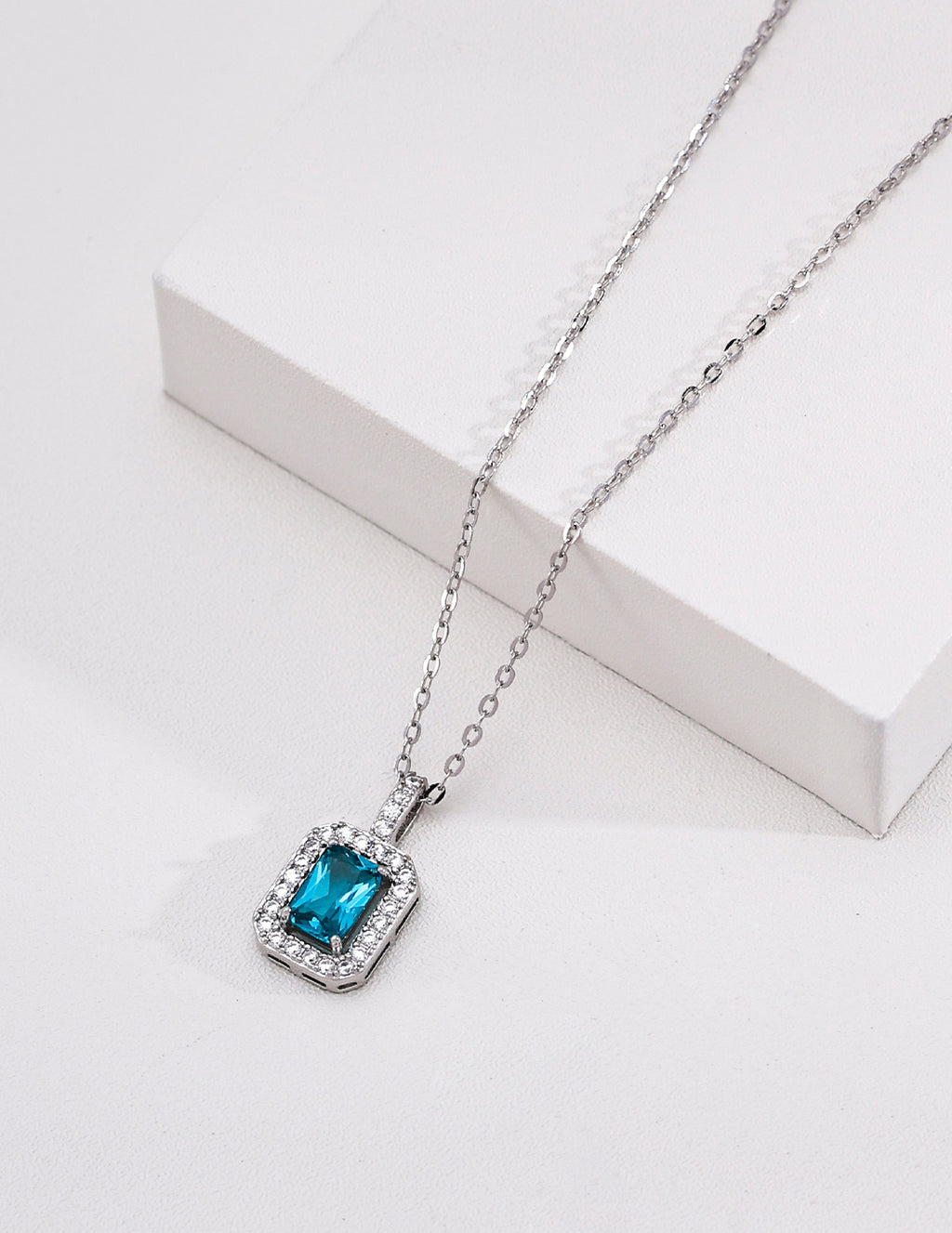 Art Deco Emerald-Cut Halo S925 Necklace - Silver Ocean Blue
