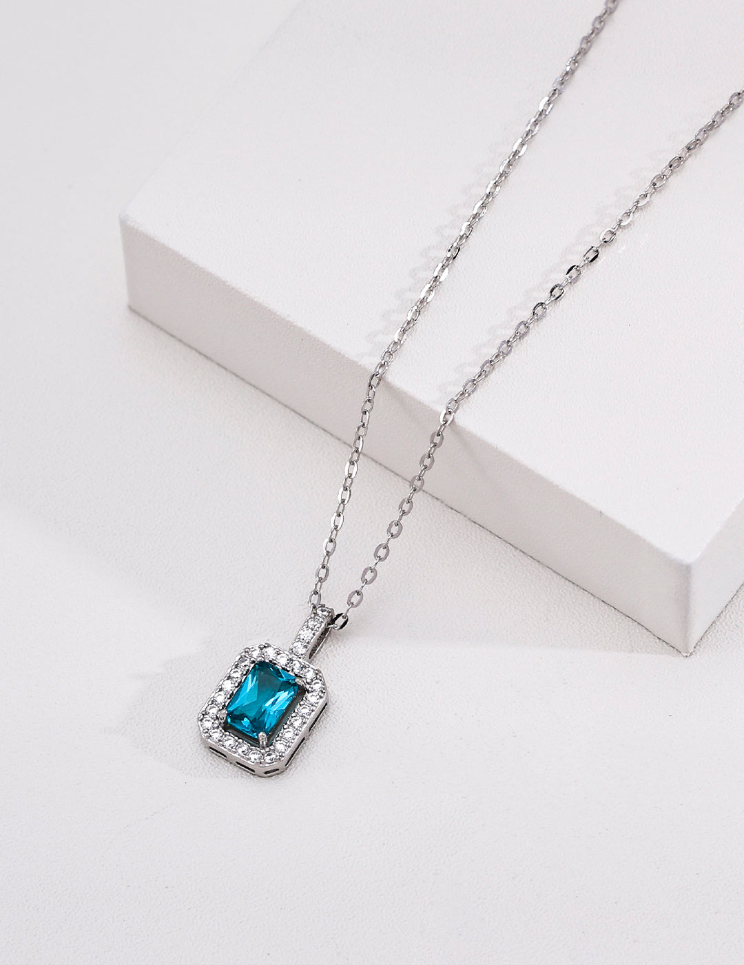 Art Deco Emerald-Cut Halo S925 Necklace - Silver Ocean Blue
