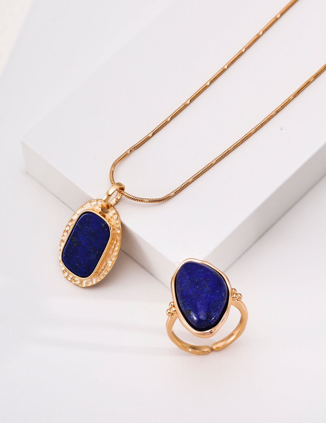 Royal Lapis Lazuli Hammered S925 Necklace - Set with Ring
