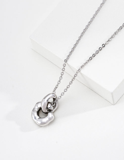 "Eternal Embrace" Interlocking Loop S925 Necklace - Silver