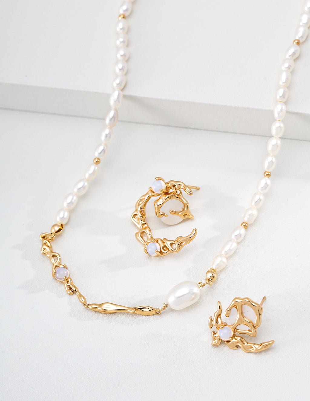 Fluid Molten Opal & Baroque Pearl S925 Necklace - Jewelry Set