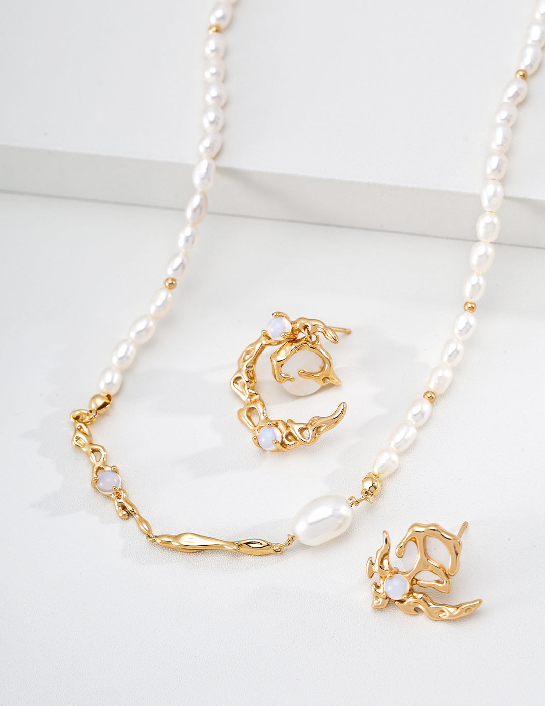 Fluid Molten Opal & Baroque Pearl S925 Necklace - Jewelry Set