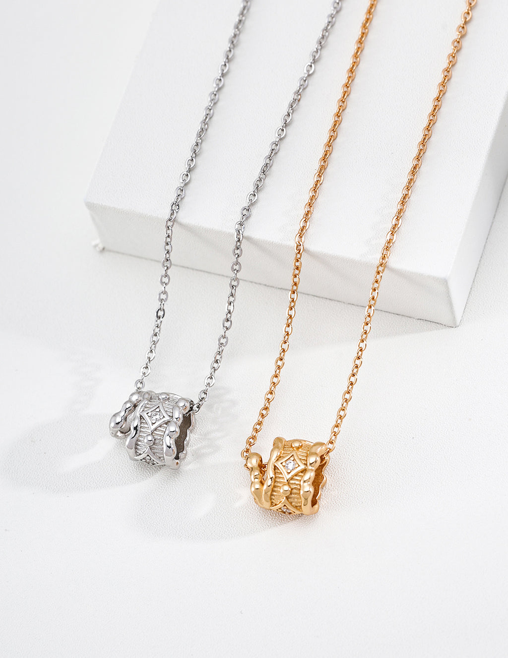 Vintage Fluted Barrel Star S925 Necklace - Gold and Silver Pair