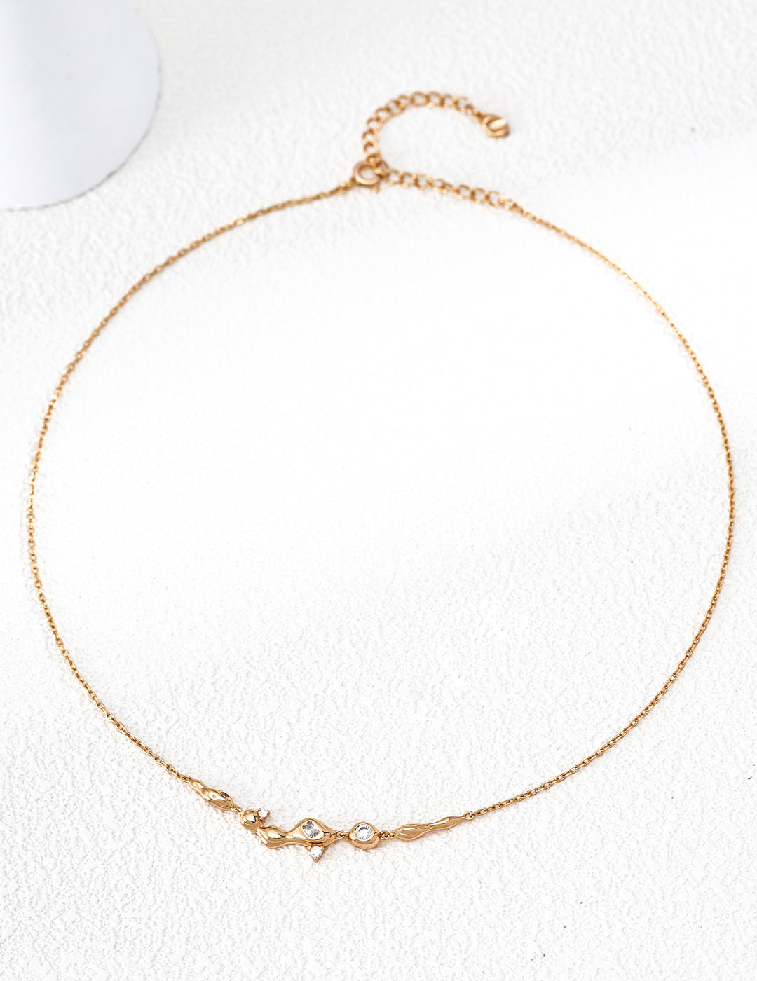 "Dreaming Galaxy" Liquid Stream Chain Necklace - Gold