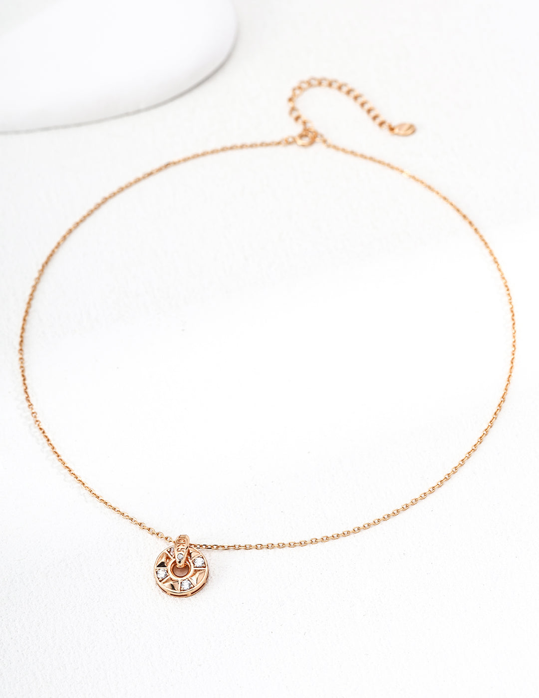 "Lucky Wheel" Pyramid Stud Zirconia Necklace - Gold